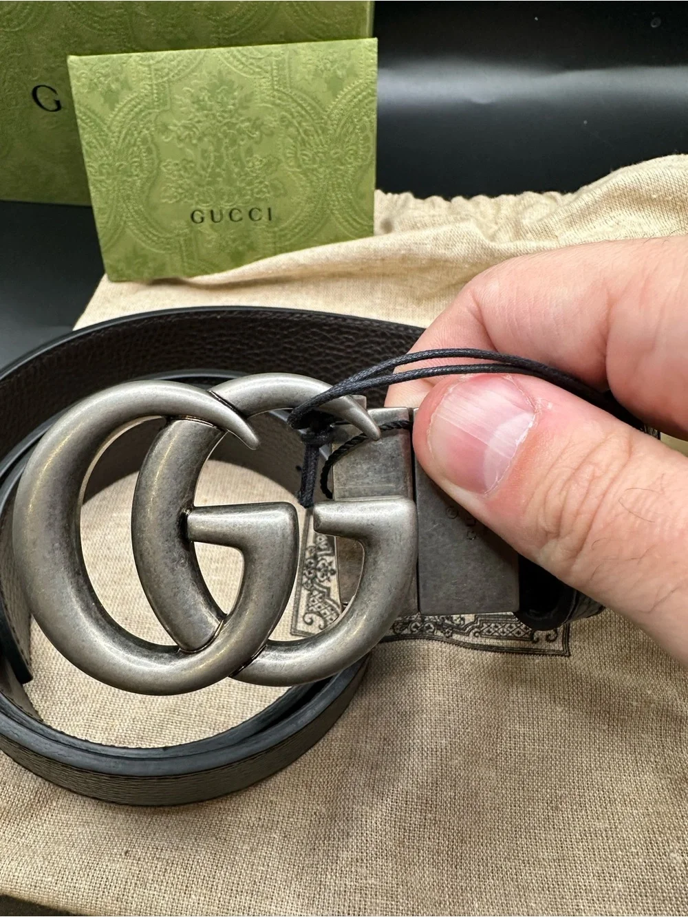 Gucci Black Brown REVERSIBLE Leather Belt with Matte Silver Double G Buckle EU95